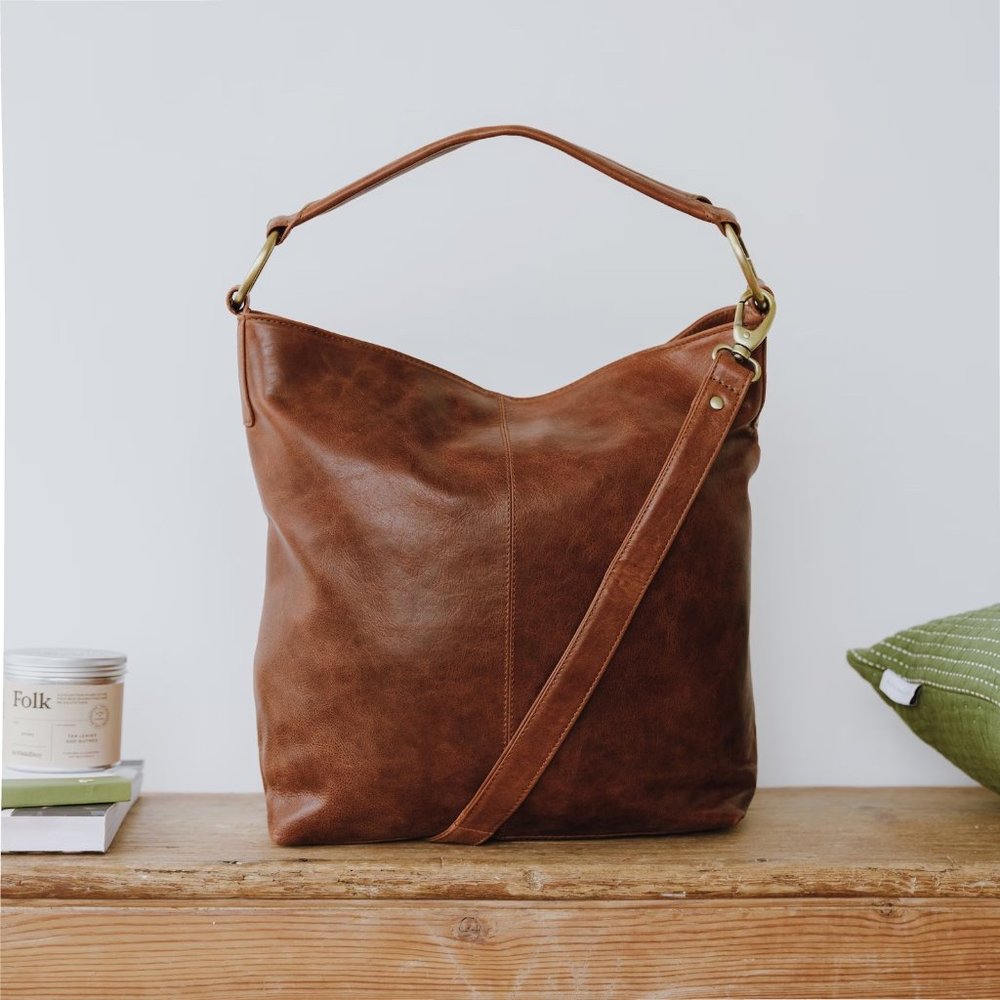 Leather Store Easton Hangbag Brown NWT